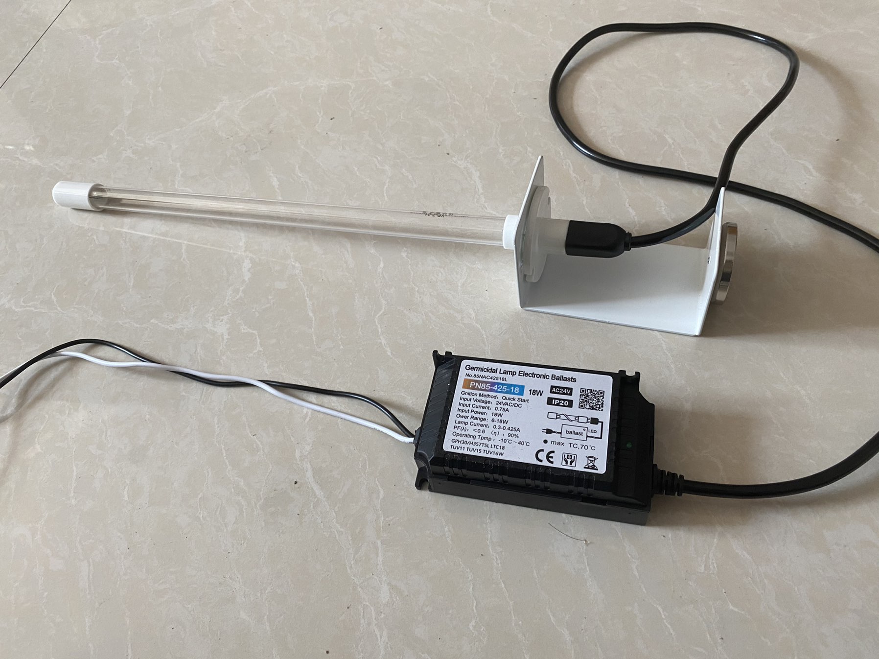 24V U Mount Uv Cleanser with Magnet 14